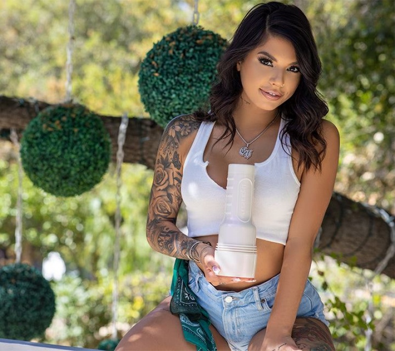 Fleshlight Gina Valentina Female Pornstar Replicas | INDIA RGK-236079