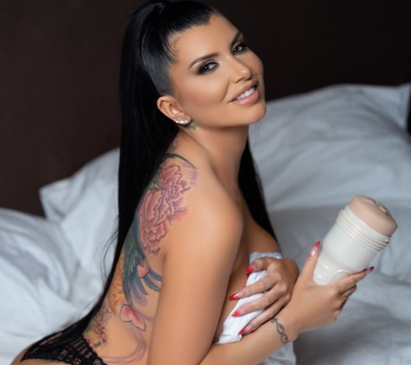 Fleshlight Romi Rain Female Pornstar Replicas | INDIA JQV-950714